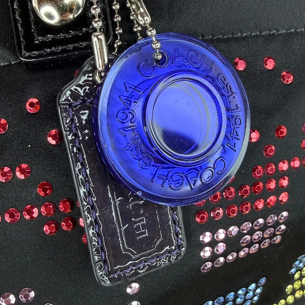 💥COACH - Rare Special Edition Holiday Poppy Rhinestone Sateen Tote - 136U495 - Picture 4 of 17